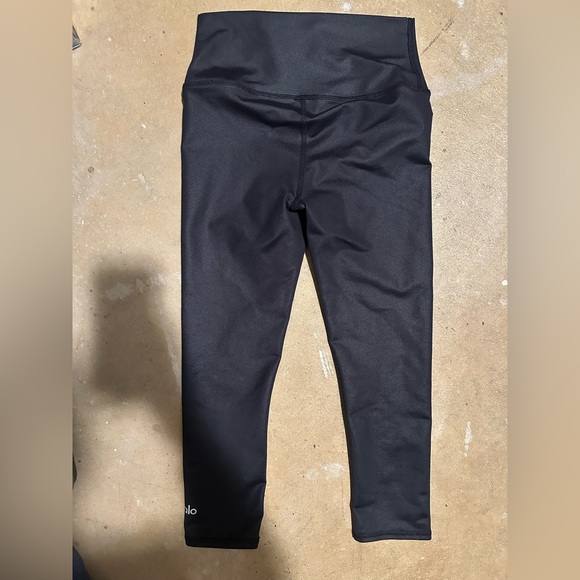 Alo Yoga high waisted leggings - Picture 2 of 13